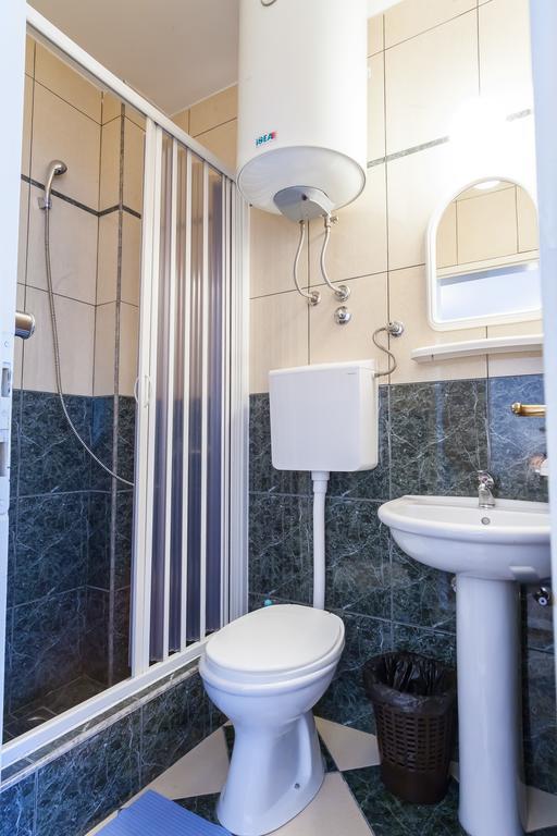 Apartament Mitrovic *