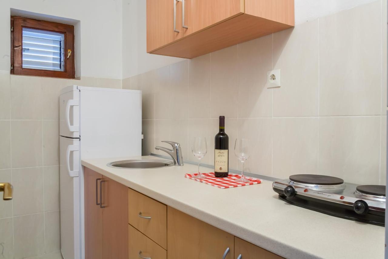 Apartament Mitrovic *